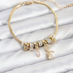 Pirinç Gold Renk Tinkerbell Charmlı Kadın Bileklik TJ-BB8189