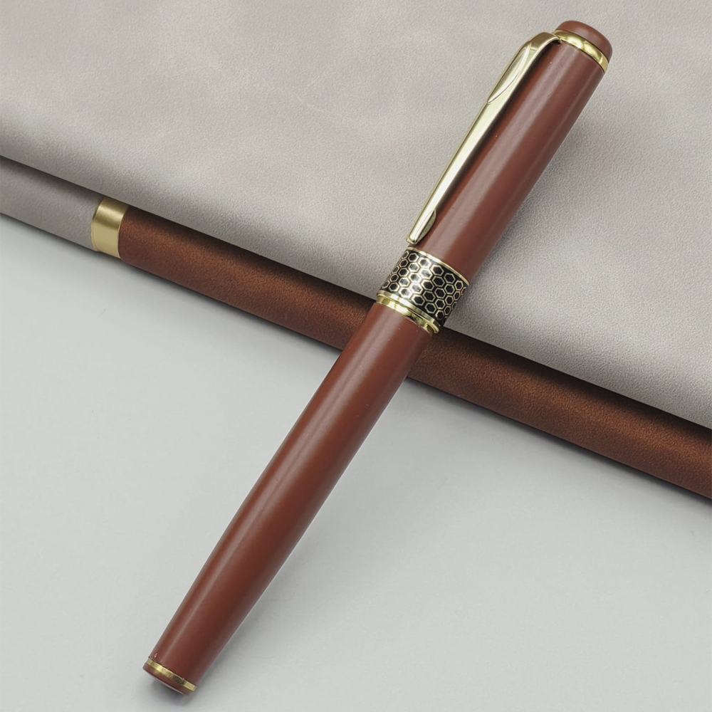 Gold İşlemeli Kahverengi Metal Roller Kalem